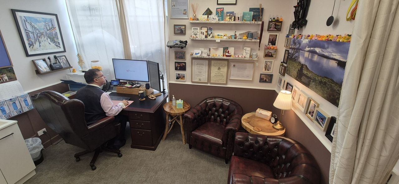 Dr Stuart's room